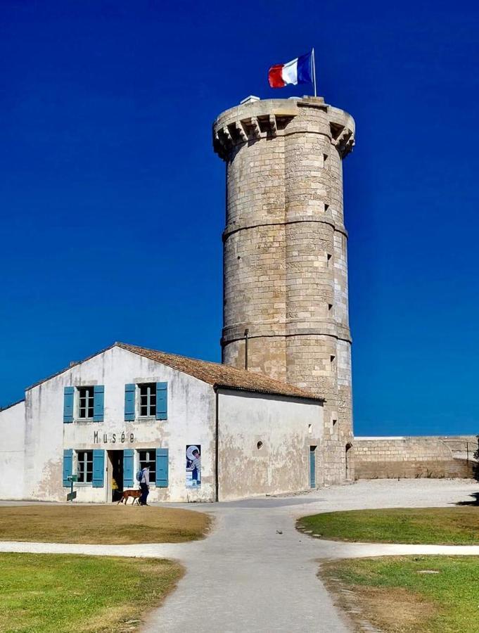 Appartement Elegant Avec Vue Sur Le Port Saint-Martin-de-Ré Kültér fotó